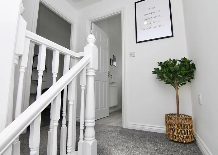 Dashing 2Bed Haven - Near Coventry Centre, Free Parking