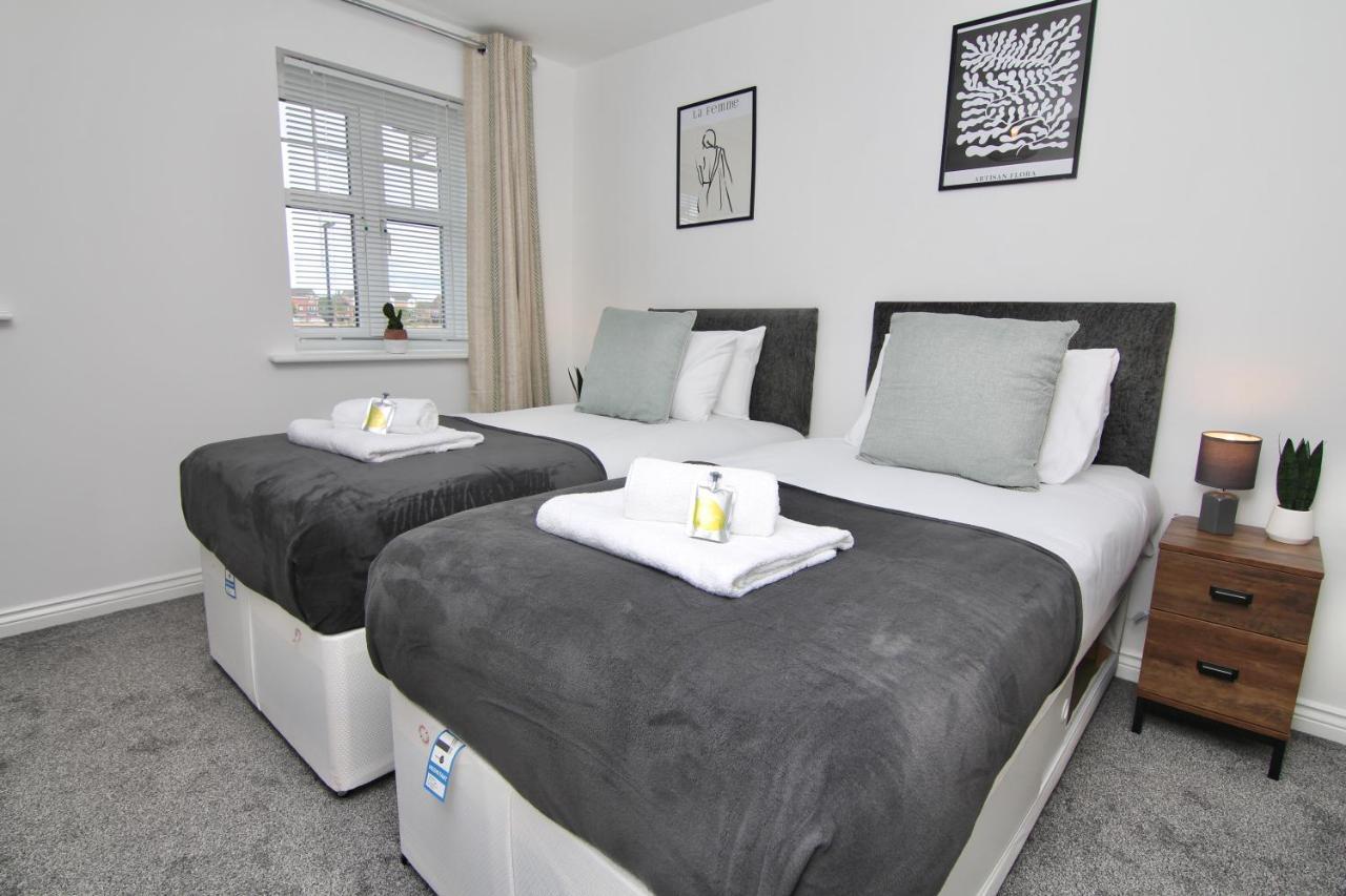 Dashing 2bed Haven - Near Centre, Free Parking Coventry